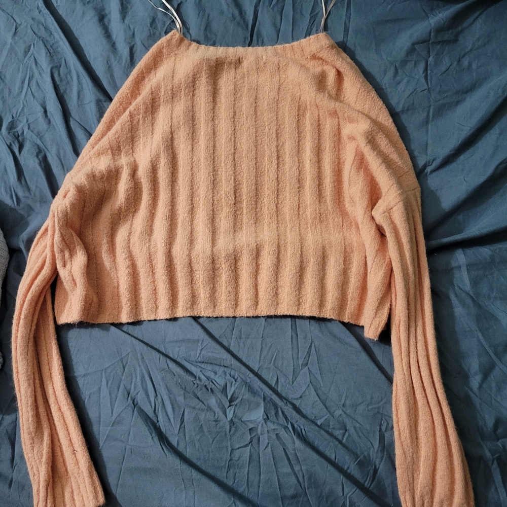 Crop sweater